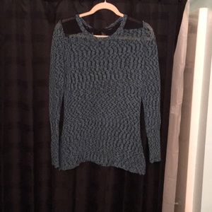 Women’s size Large Tiel sweater